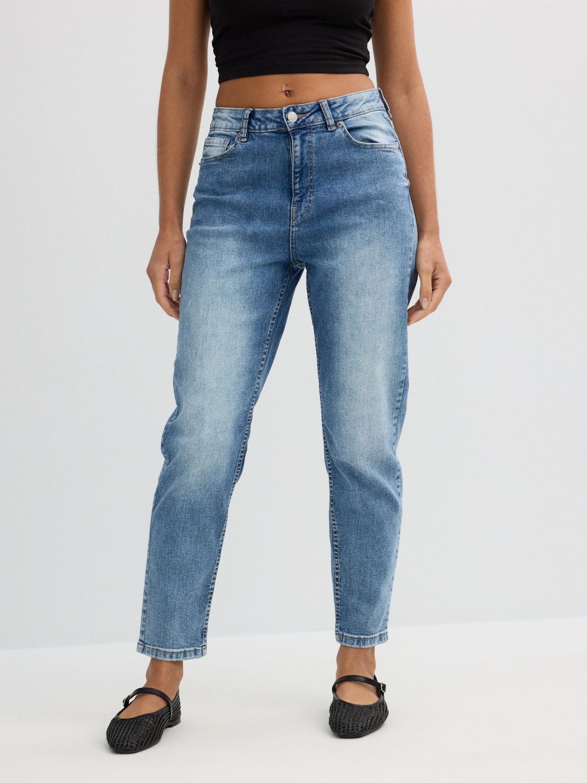 Jeans mãe azul escuro azul escuro vista meia frontal