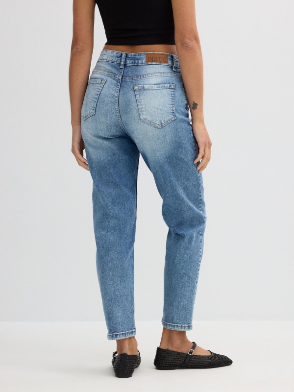 Jeans mãe azul escuro azul escuro vista meia traseira