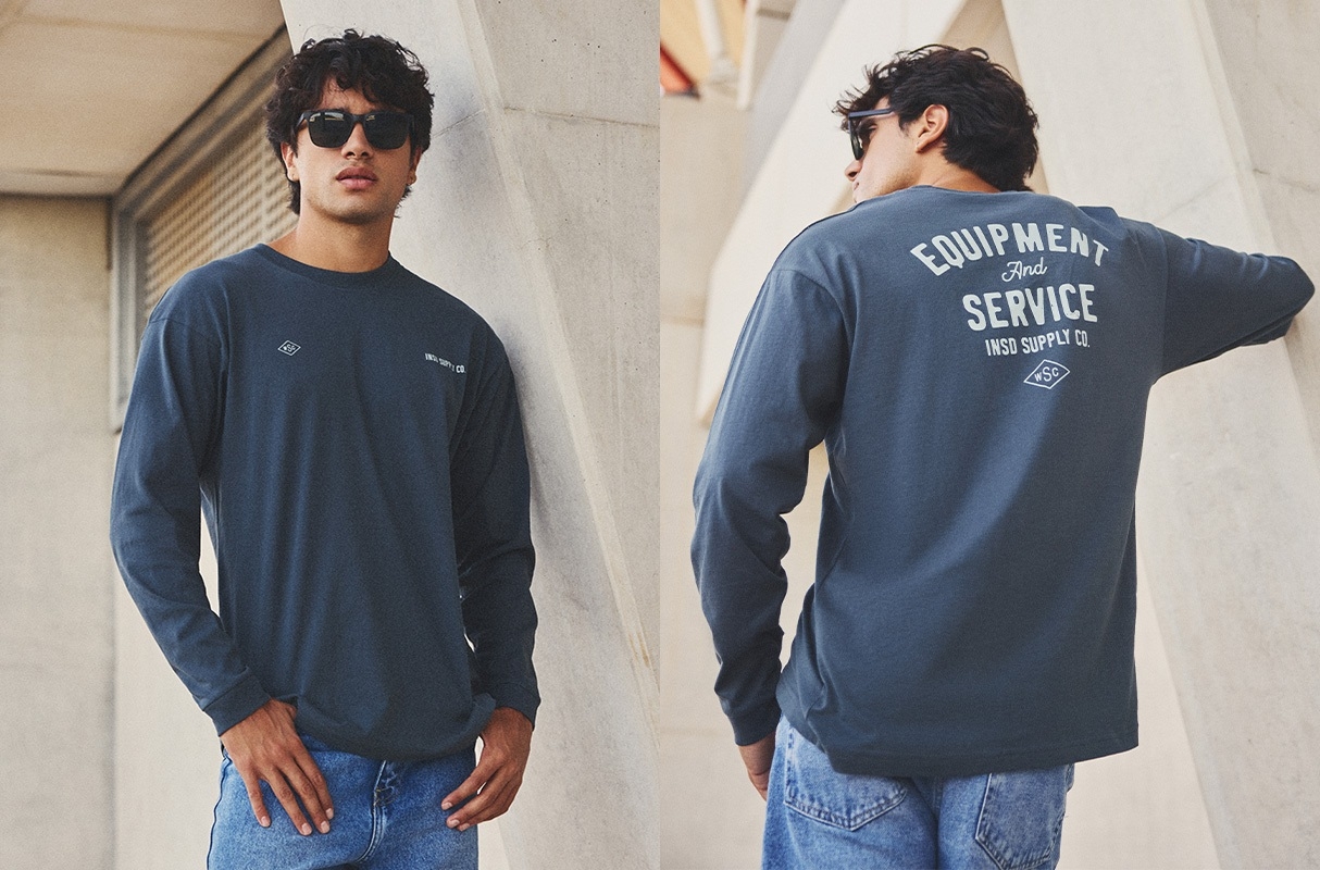 Long-sleeve team print shirt blue middle front view