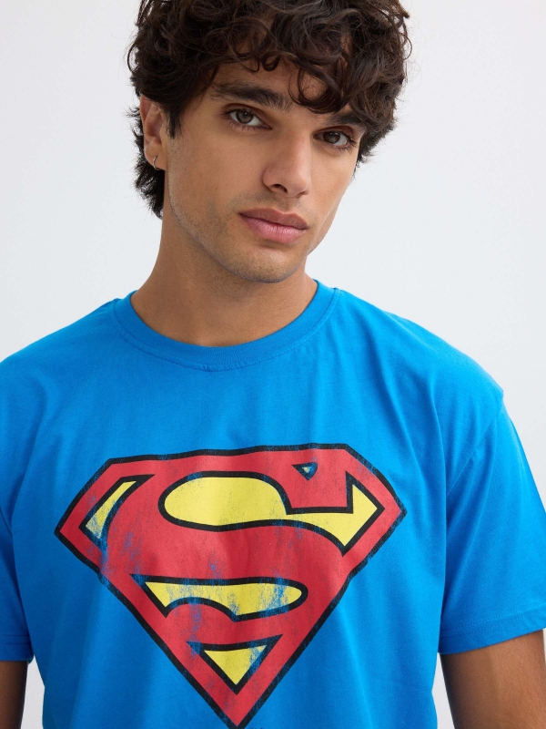 Supermen DC Comics T-shirt electric blue detail view