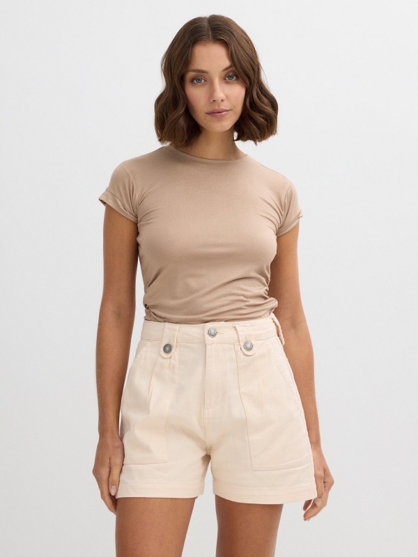 Camiseta de manga curta com franzidos laterais taupe vista meia frontal