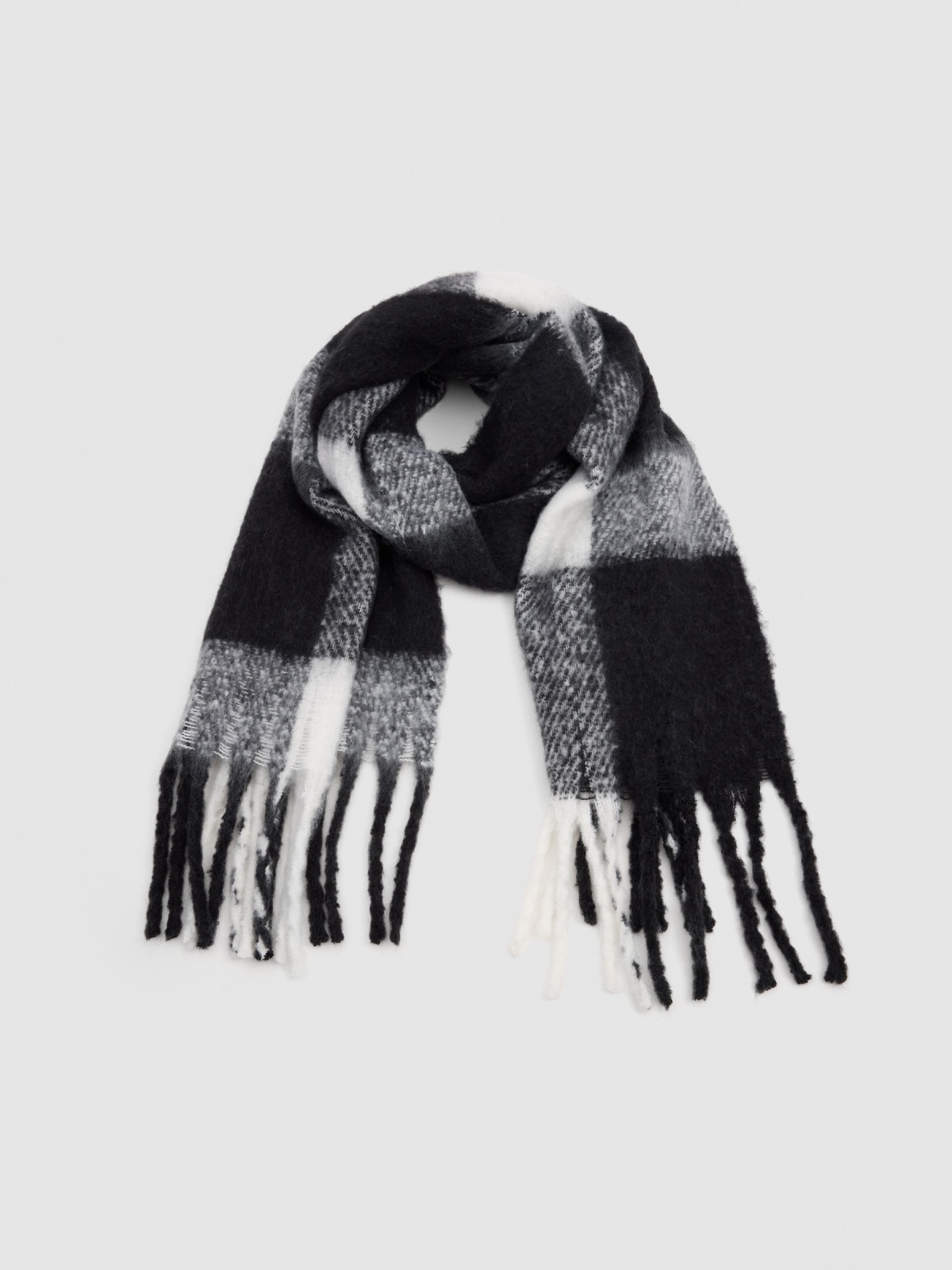 White and black checkered scarf with fringes black