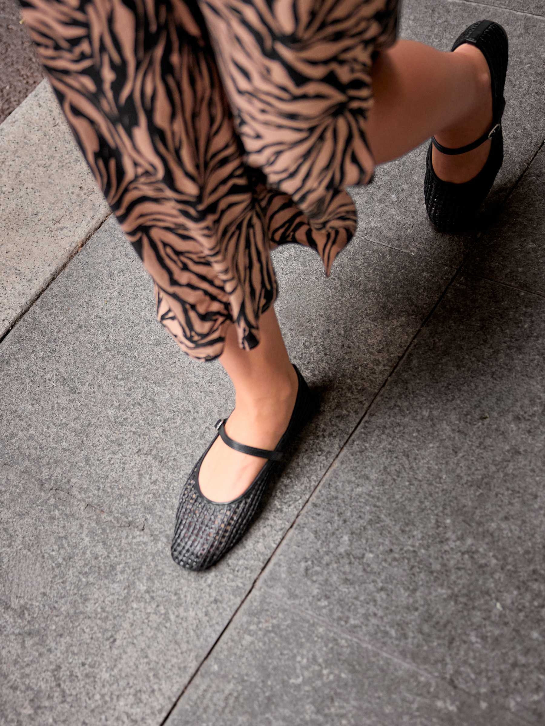 Bailarina trenzada hebilla negro