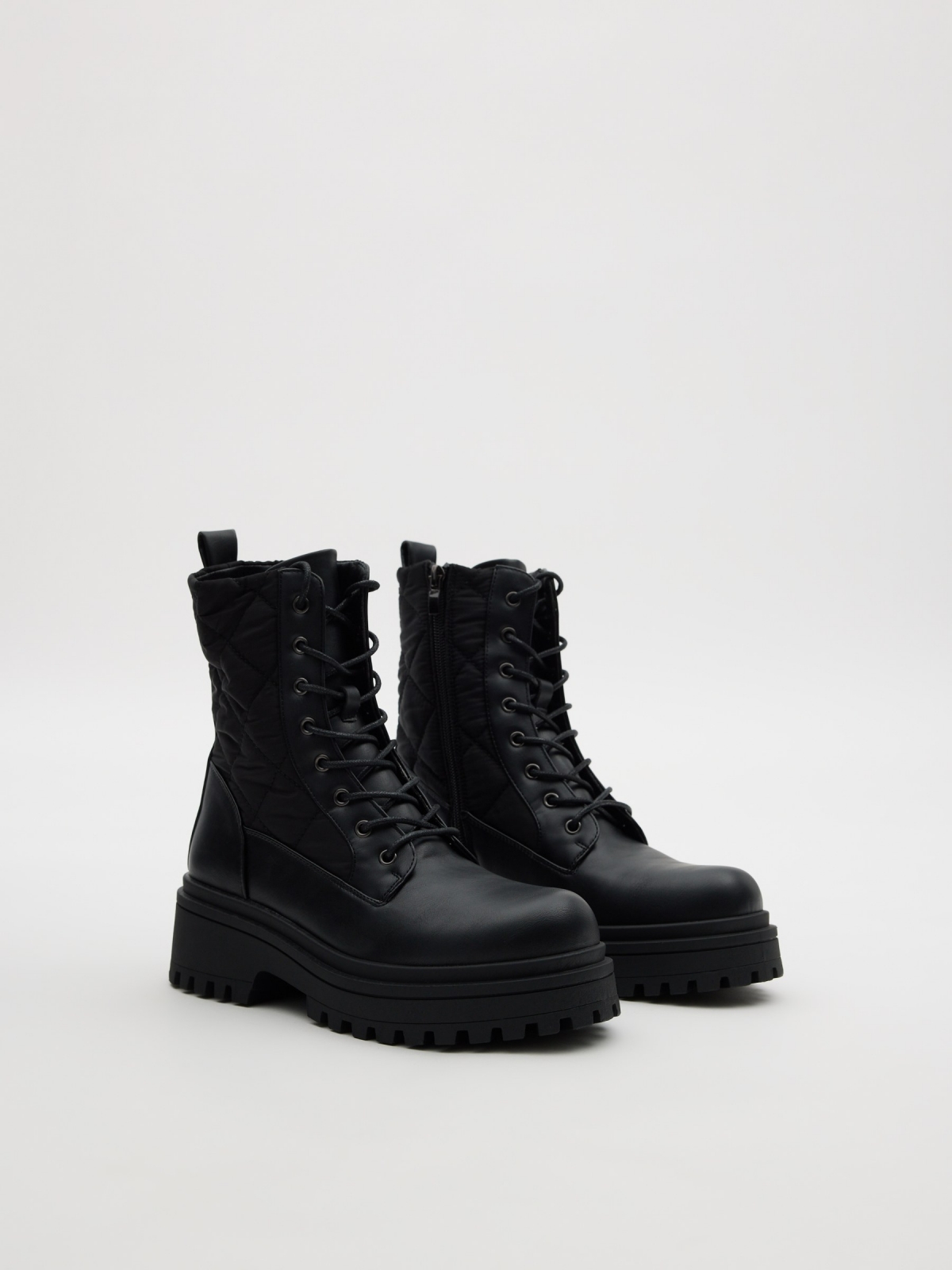 Combined lace-up boot black 45º front view