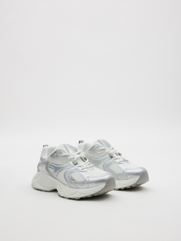 Metallic running sneakers white 45º front view