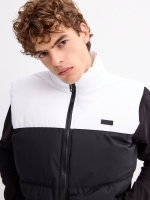 %Pto% Colete acolchoado branco com blocos de cores preto