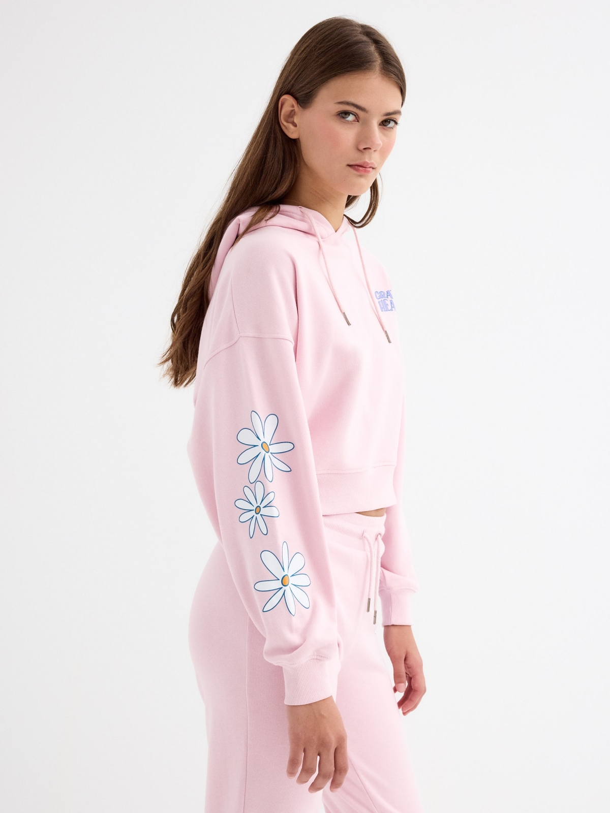 Sudadera  capucha con estampado rosa claro vista detalle