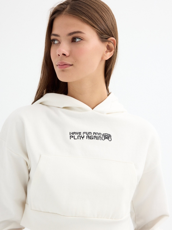Hooded sweatshirt beige detail view
