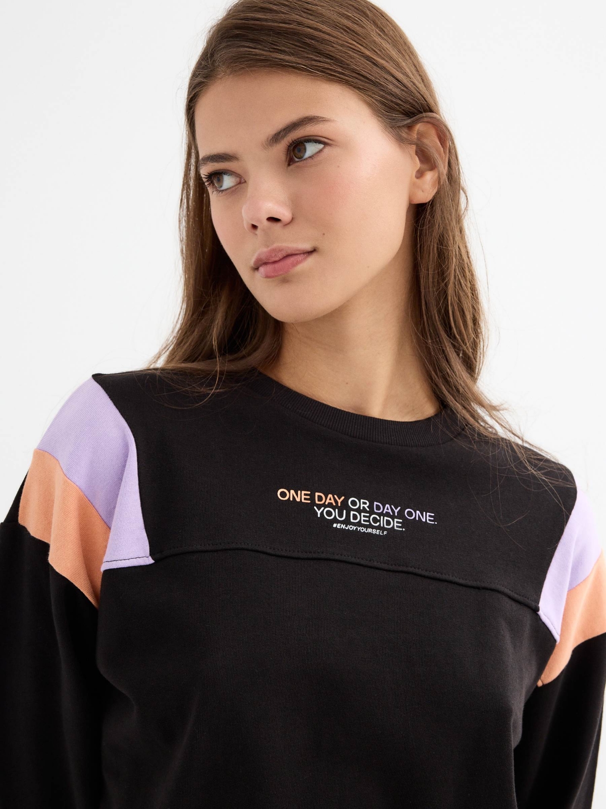 One Day cropped sweatshirt black detail view