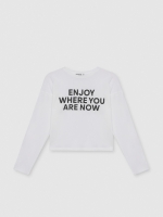 %Pto% Long sleeve t-shirt with text print white front view