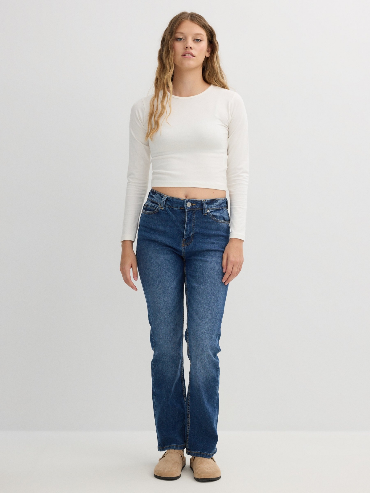 High rise straight blue jeans blue front view