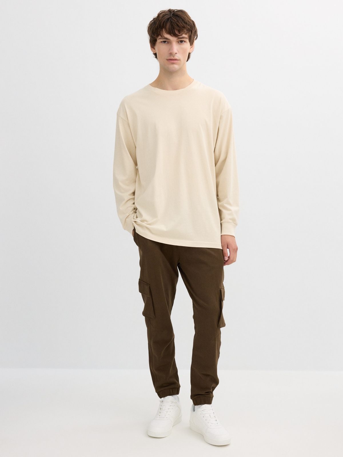 Sport jogger pants brown front view