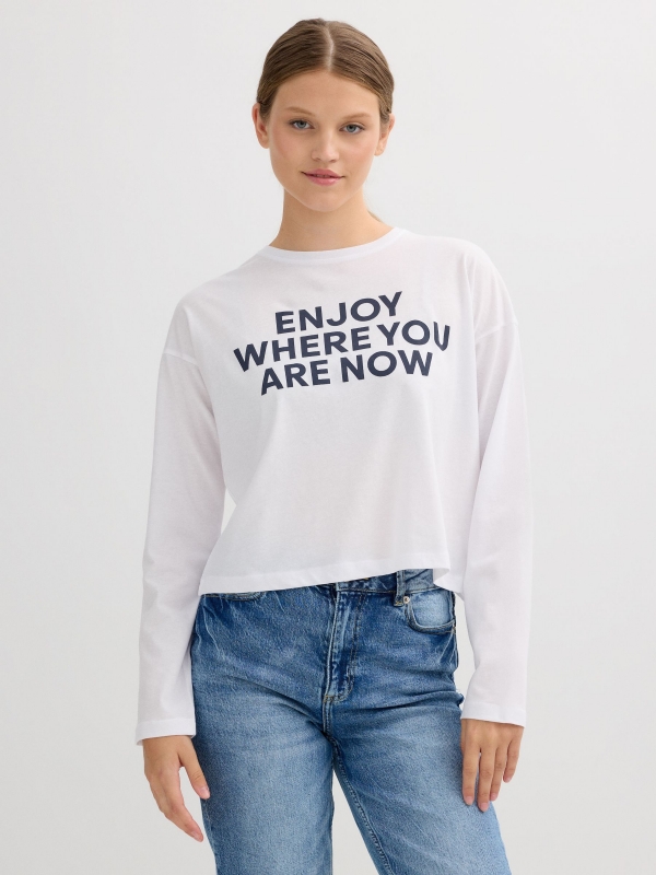 Long sleeve t-shirt with text print white middle front view