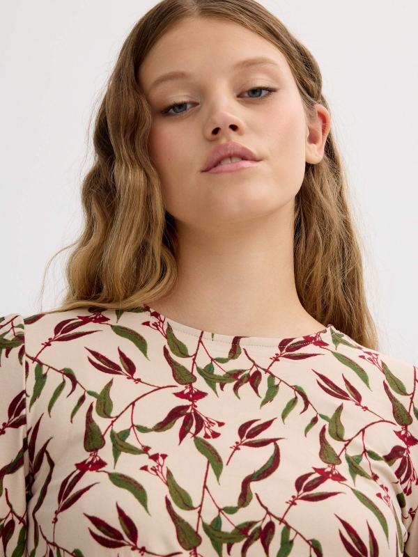 Short printed dress off white detail view