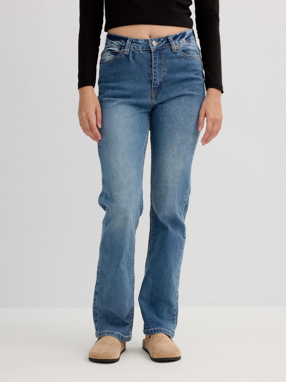 Slim mom jeans blue middle front view