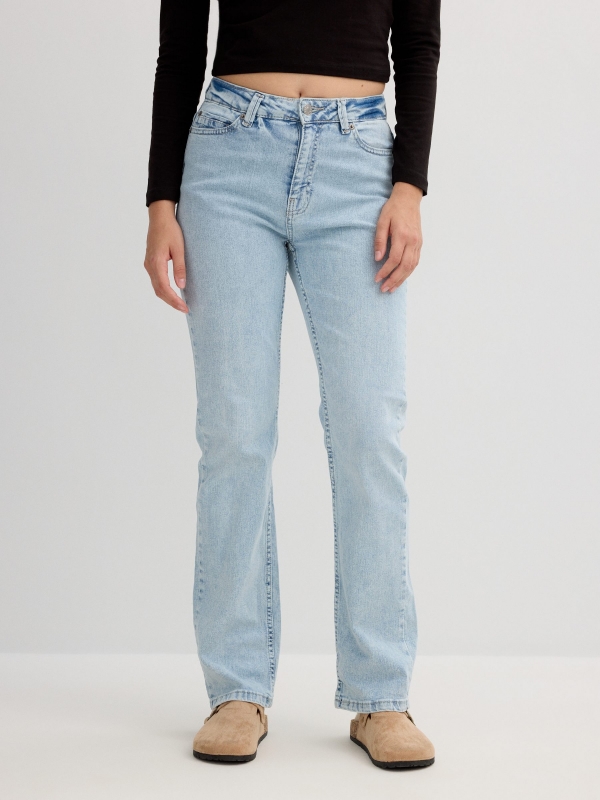 Light blue high rise straight jeans light blue middle front view