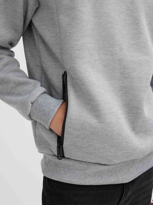 Cross-neck sweatshirt medium melange detail view