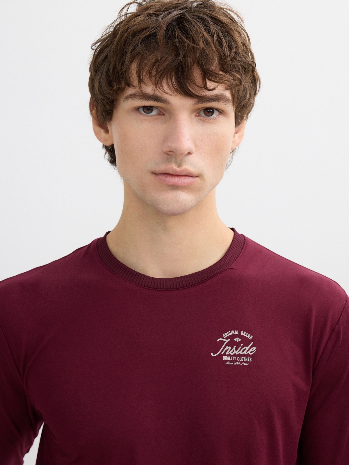 Plain printed pajamas burgundy detail view