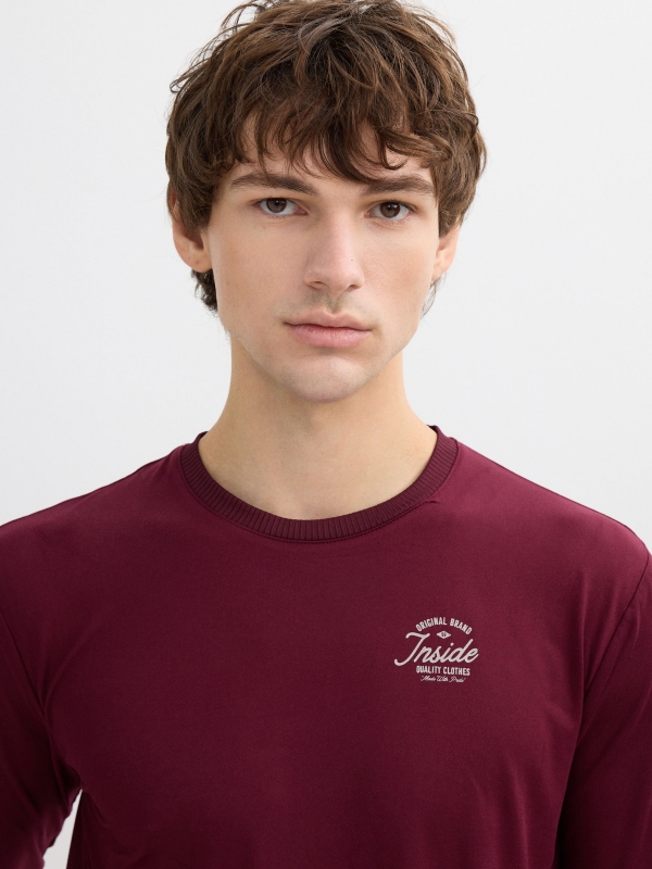 Plain printed pajamas burgundy detail view