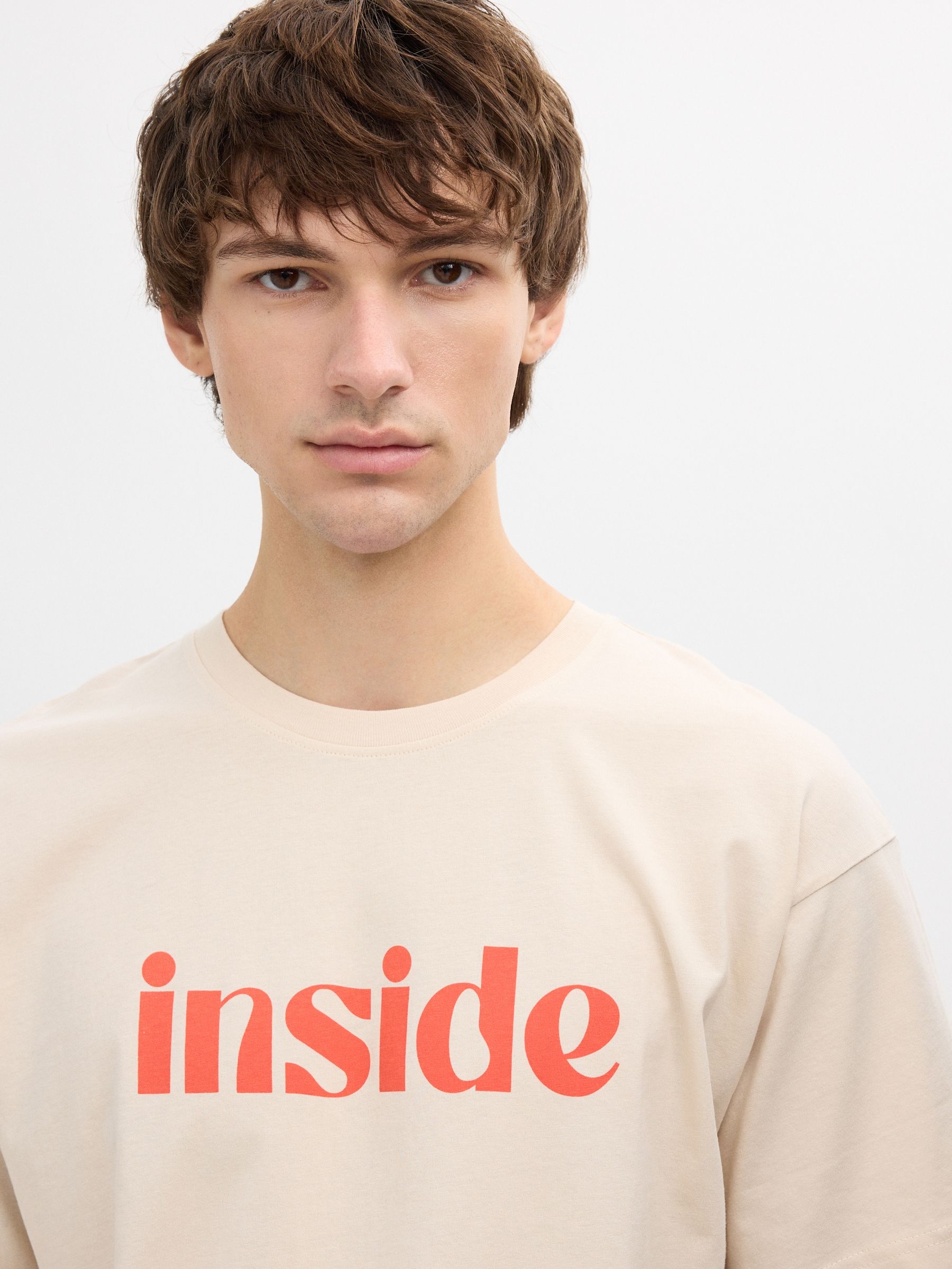 Short sleeve t-shirt Inside raw middle front view