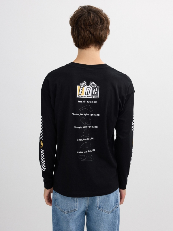 Camiseta de manga longa racing preto vista meia traseira