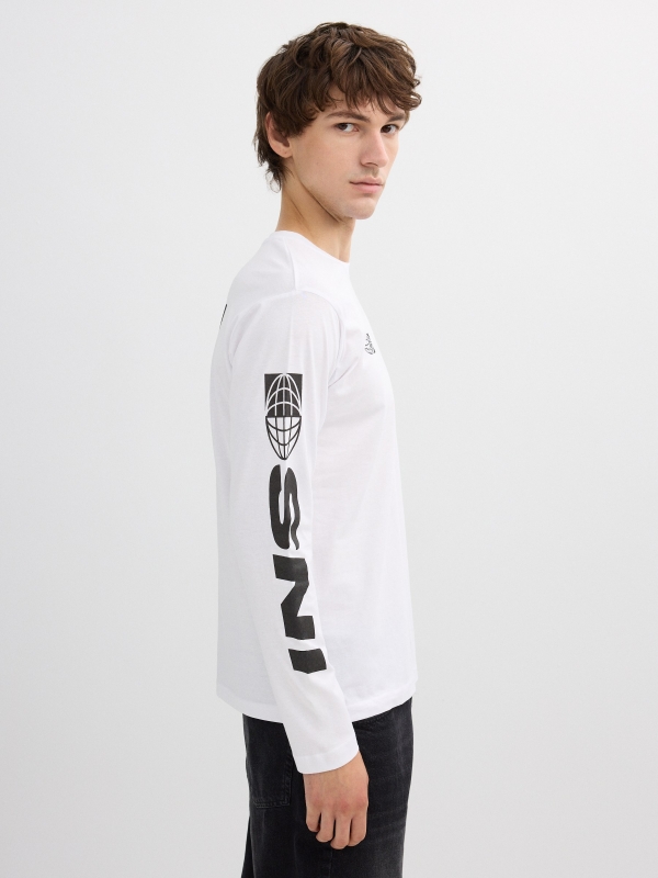 Camiseta de manga longa INS branco vista detalhe