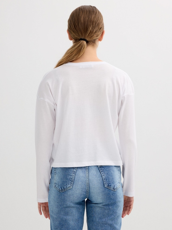 Camiseta manga larga estampado texto blanco vista media trasera