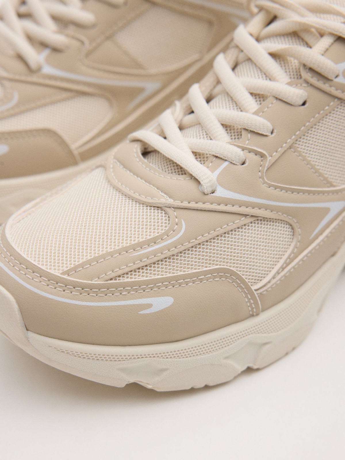 Beige combined running sneaker raw detail view