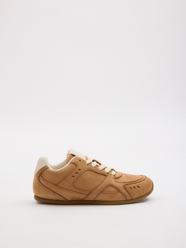 Zapatilla deportiva casual crudo