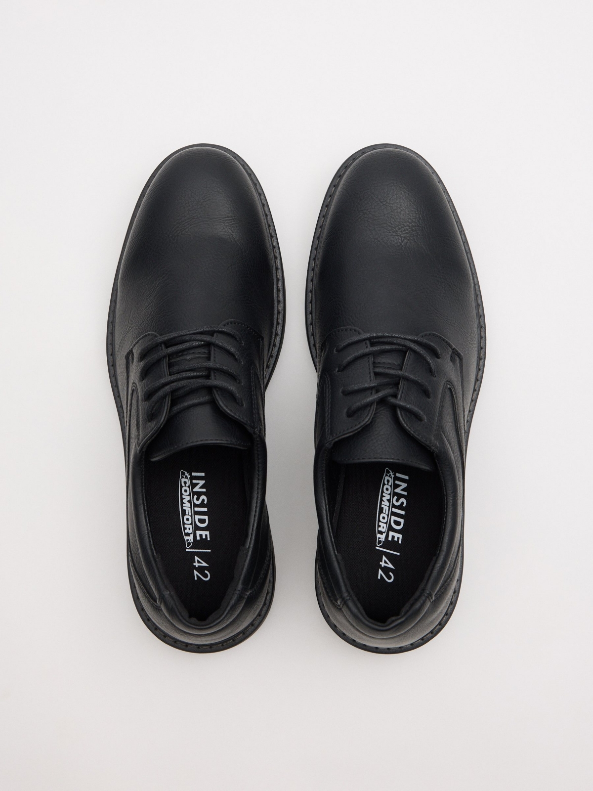 Classic basic leatherette shoe black zenithal view
