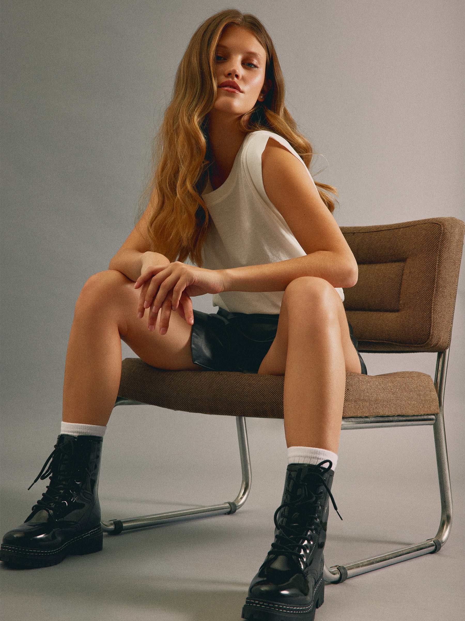 Basic military boots black