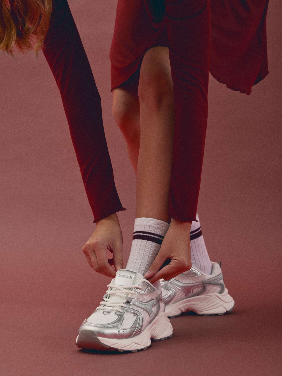 %New% Zapatillas running metalizado blanco %New% Zapatillas running metalizado blanco