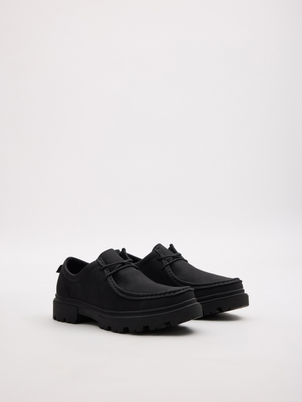 Zapato vestir bordón negro vista frontal 45º