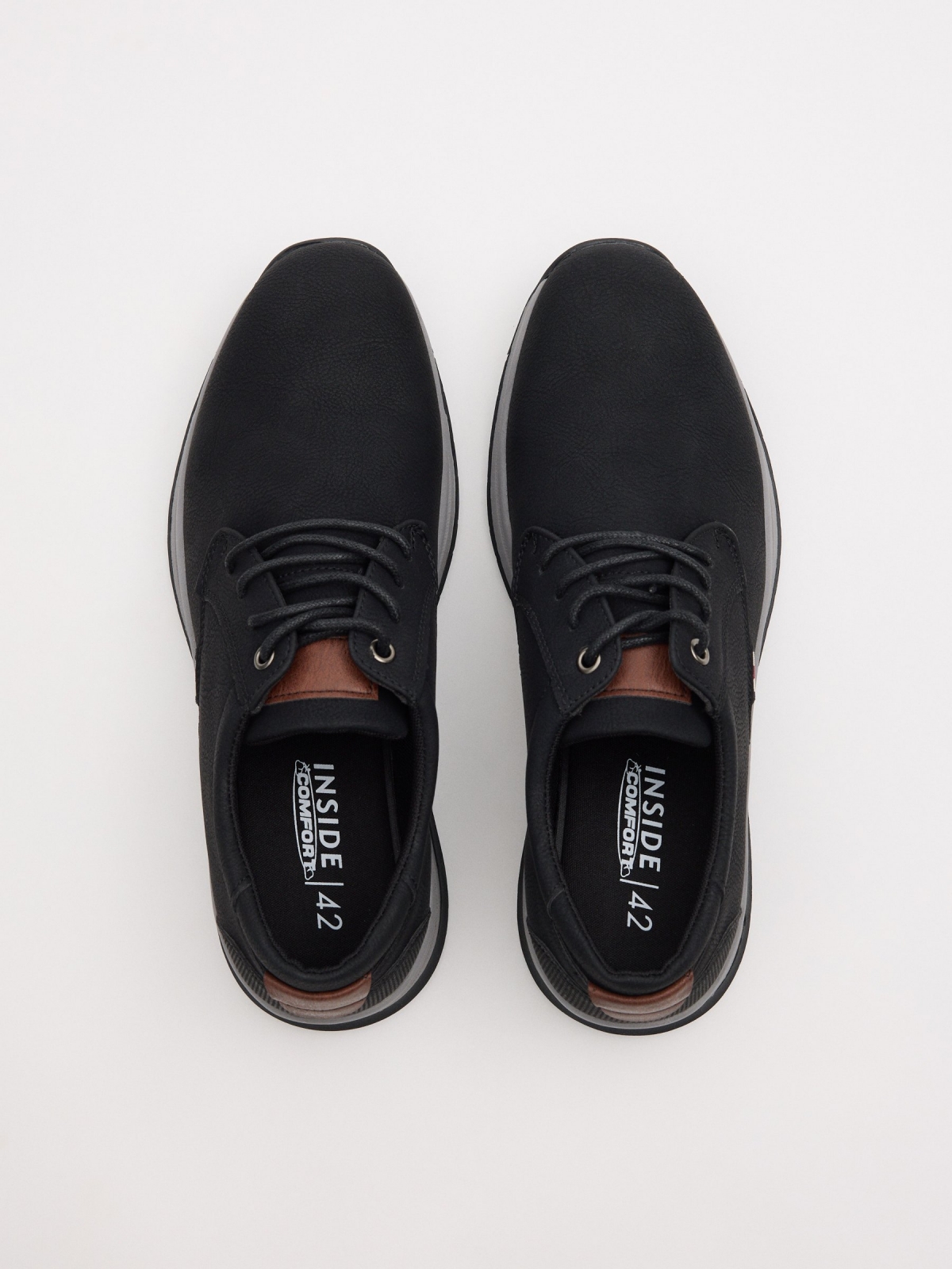 Zapato clásico deportivo negro negro vista cenital