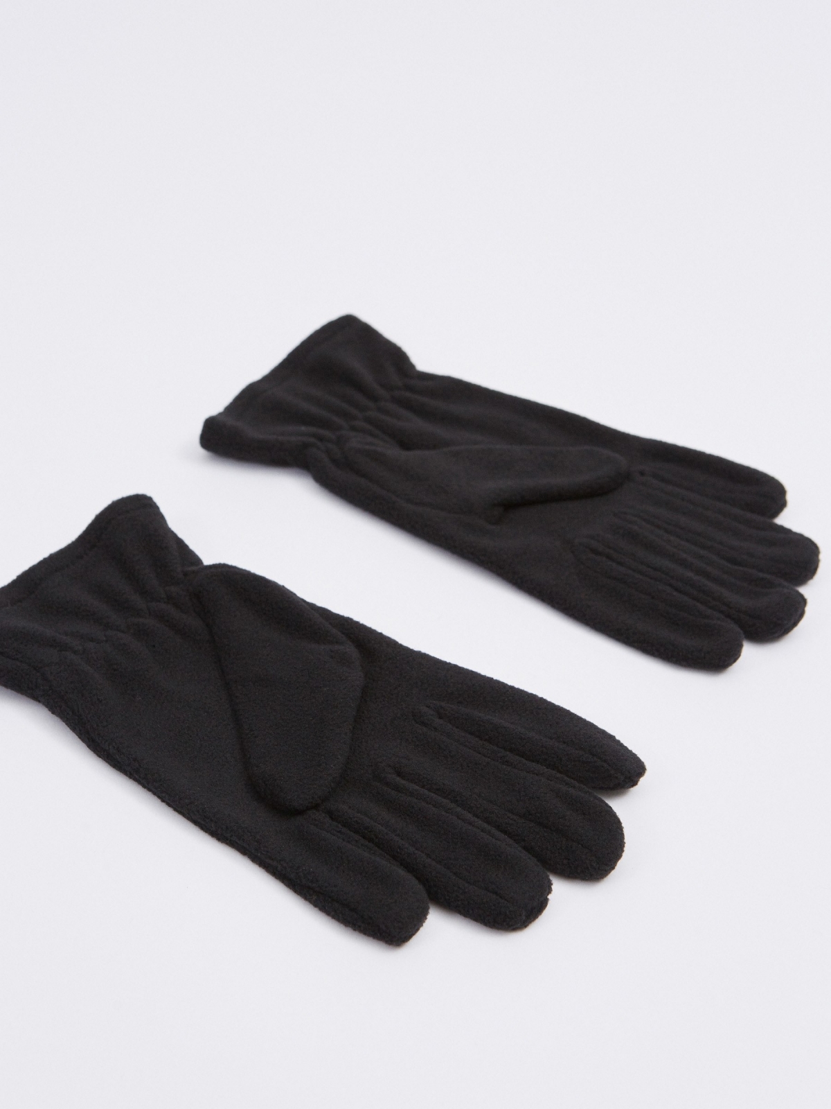 Luvas forro polar preto vista detalhe