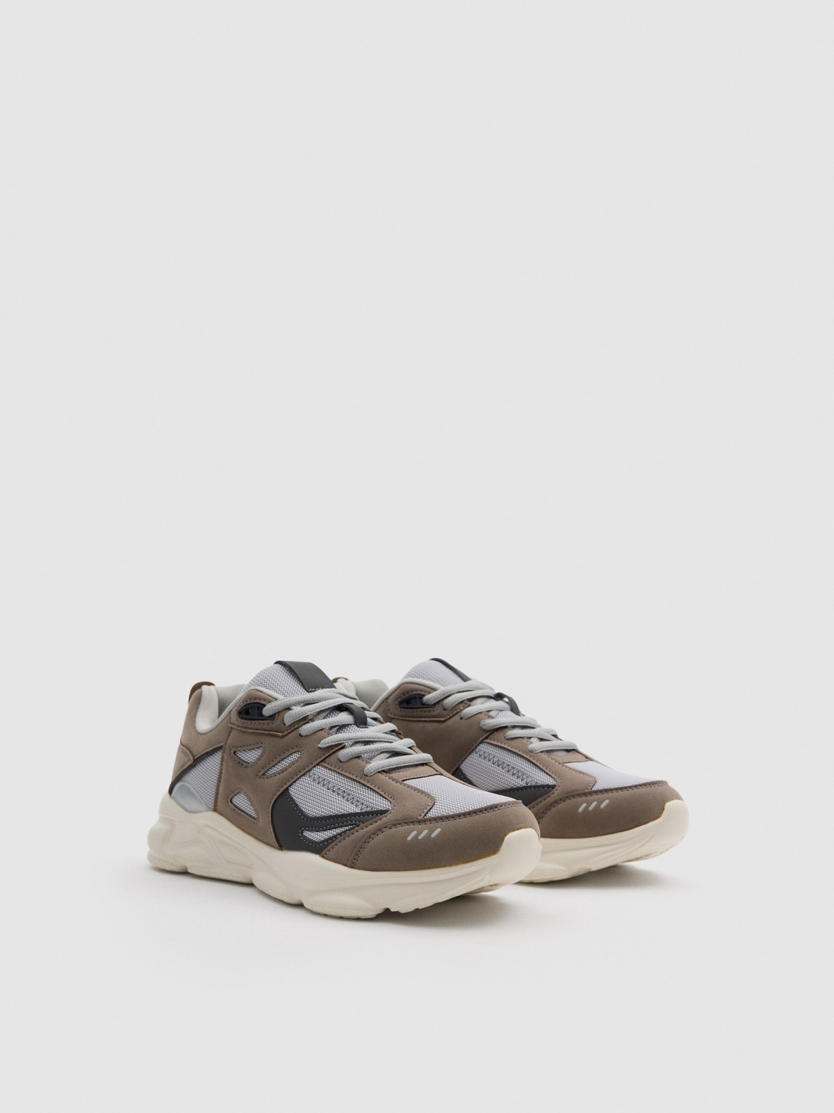 Gray combined running sneaker stone grey 45º front view