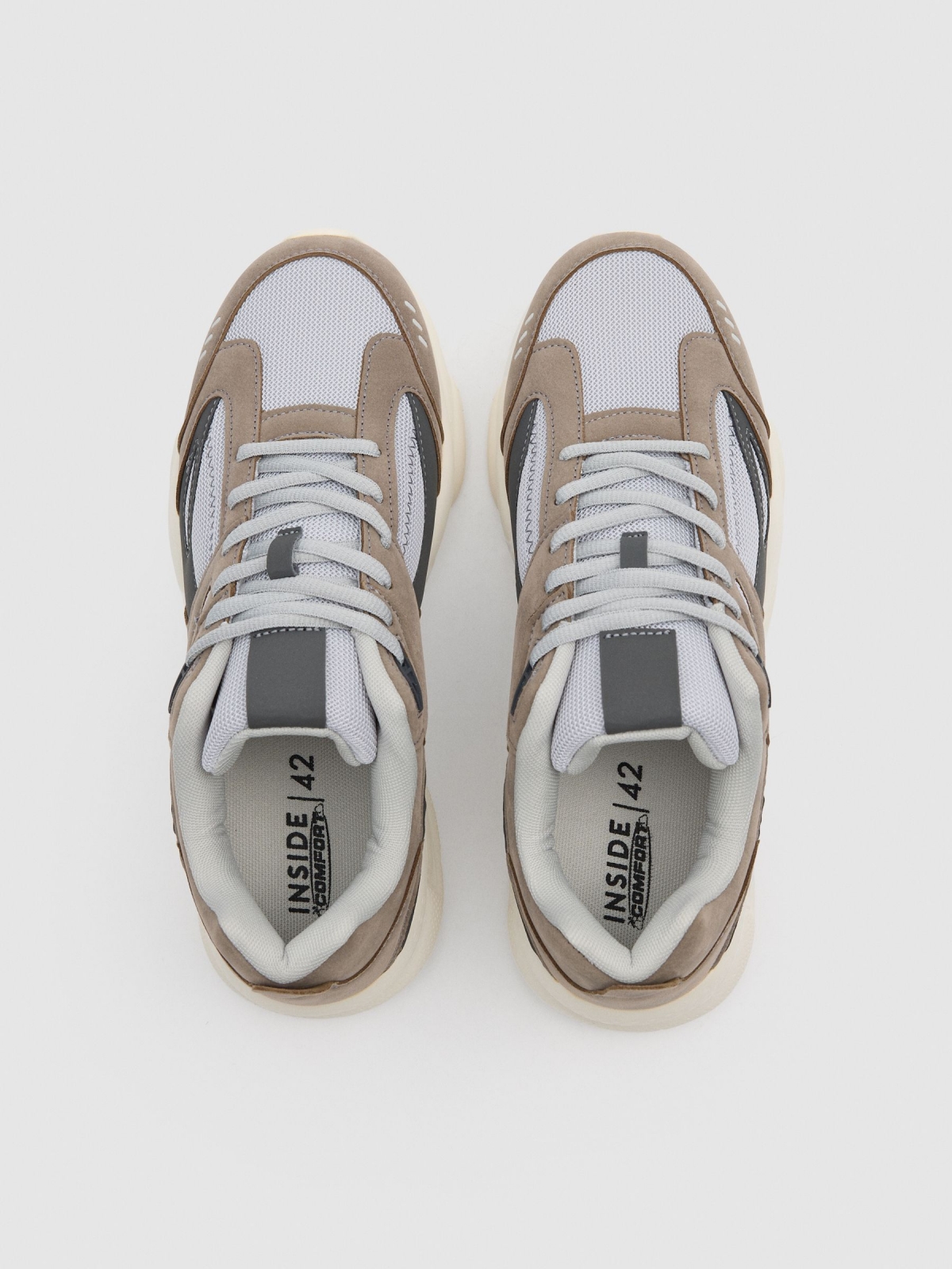 Gray combined running sneaker stone grey zenithal view