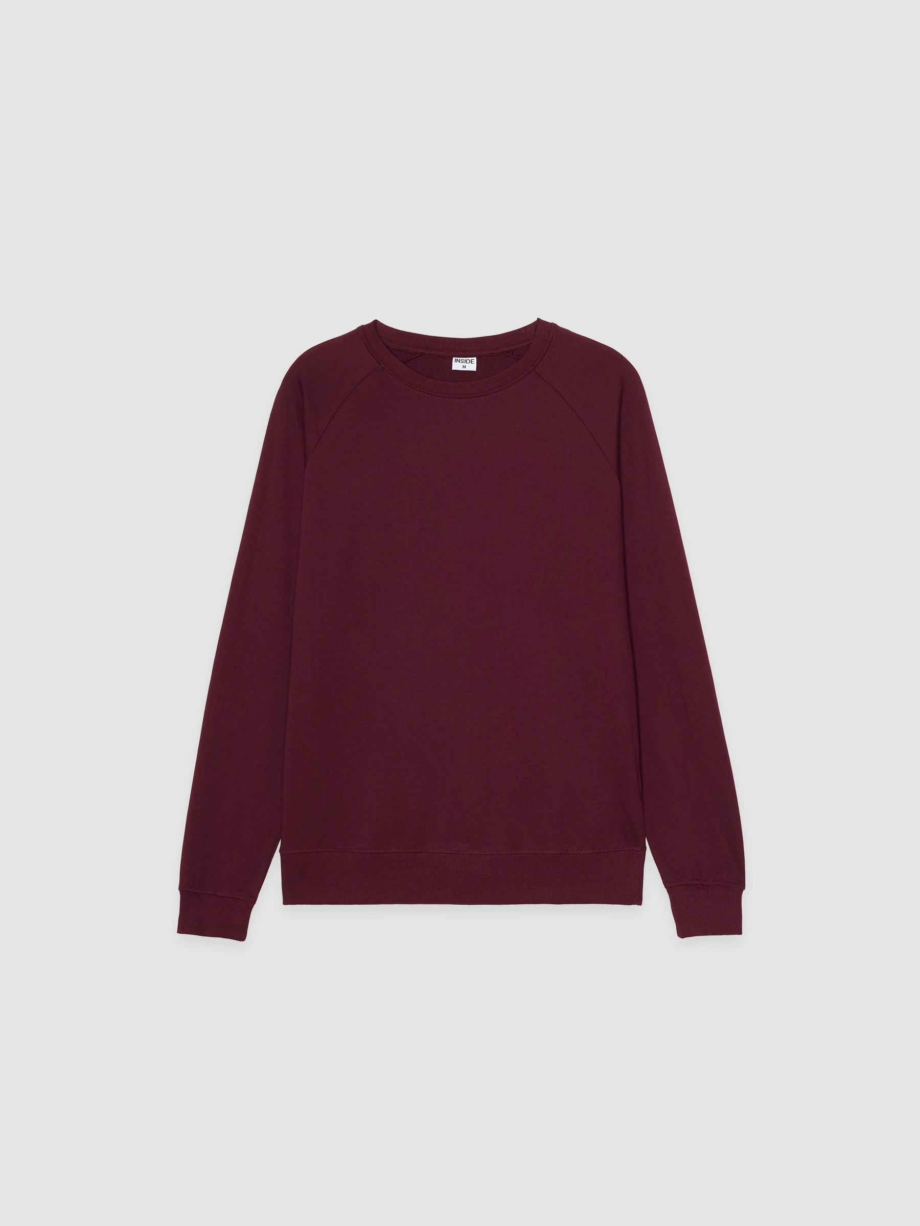 Basic sweatshirt with text garnet middle front view