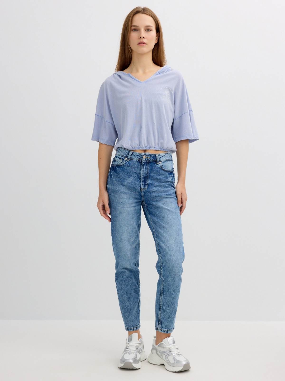 Camiseta con capucha palmera azul vista general frontal