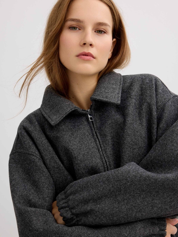 Chaqueta de paño gris gris oscuro vista detalle