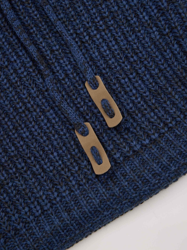 Neck gaiter navy folded view