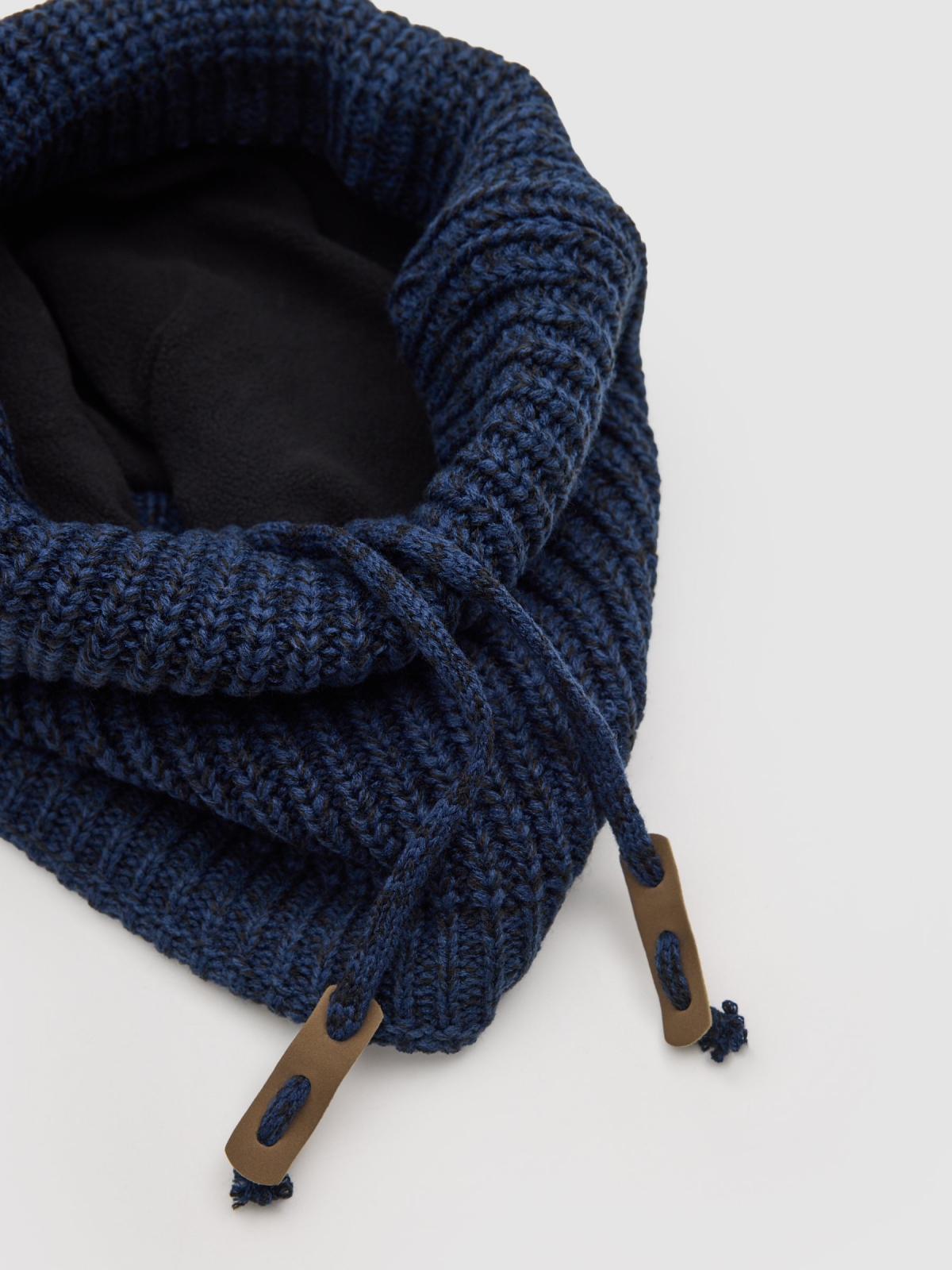 Neck gaiter navy detail view