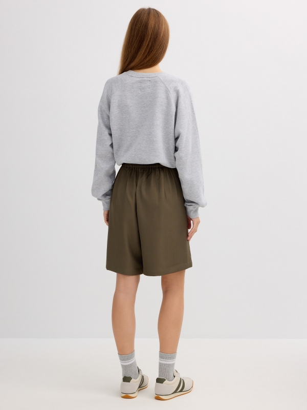 Smooth Bermuda green detail view