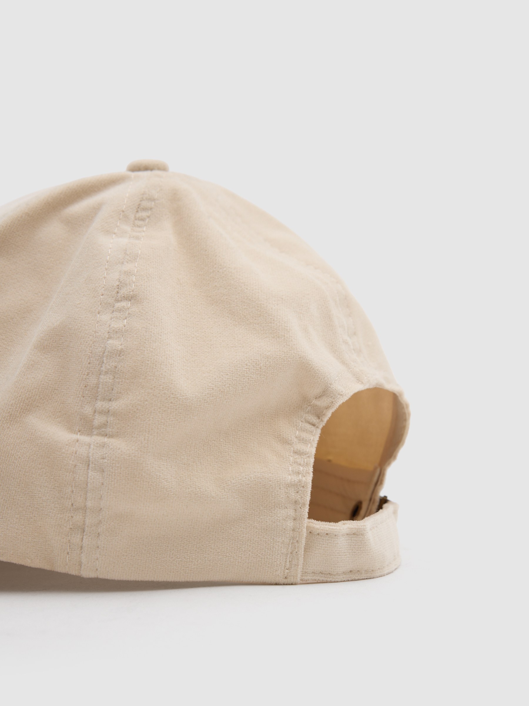 Microfiber cap beige 45º front view