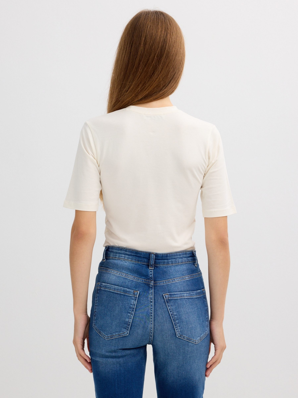 T-shirt estampado flores off white vista meia traseira