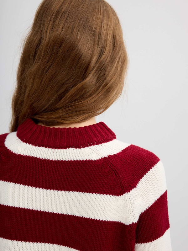 Burgundy striped knit jersey garnet detail view