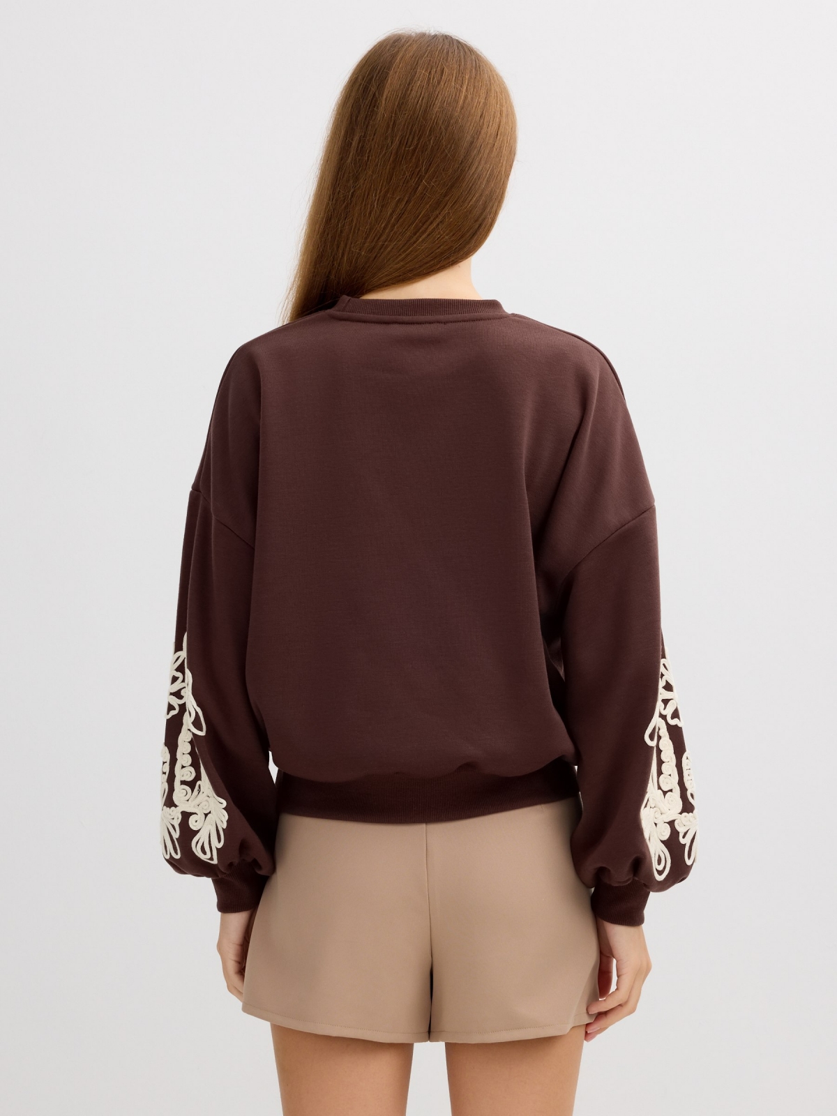 Balloon sleeve floral sweatshirt chocolate middle back view
