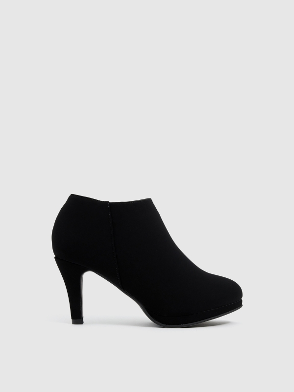 Botines tacón fino con cremallera negro Botines tacón fino con cremallera negro