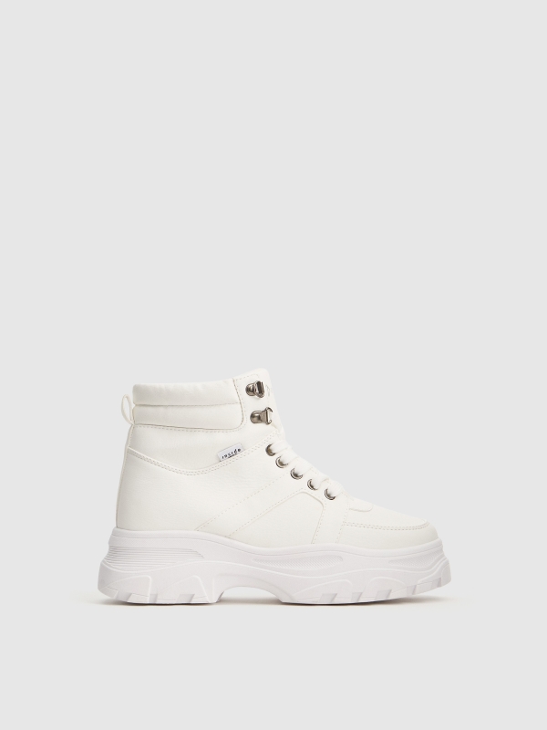 Botas con plataforma dentada blanco