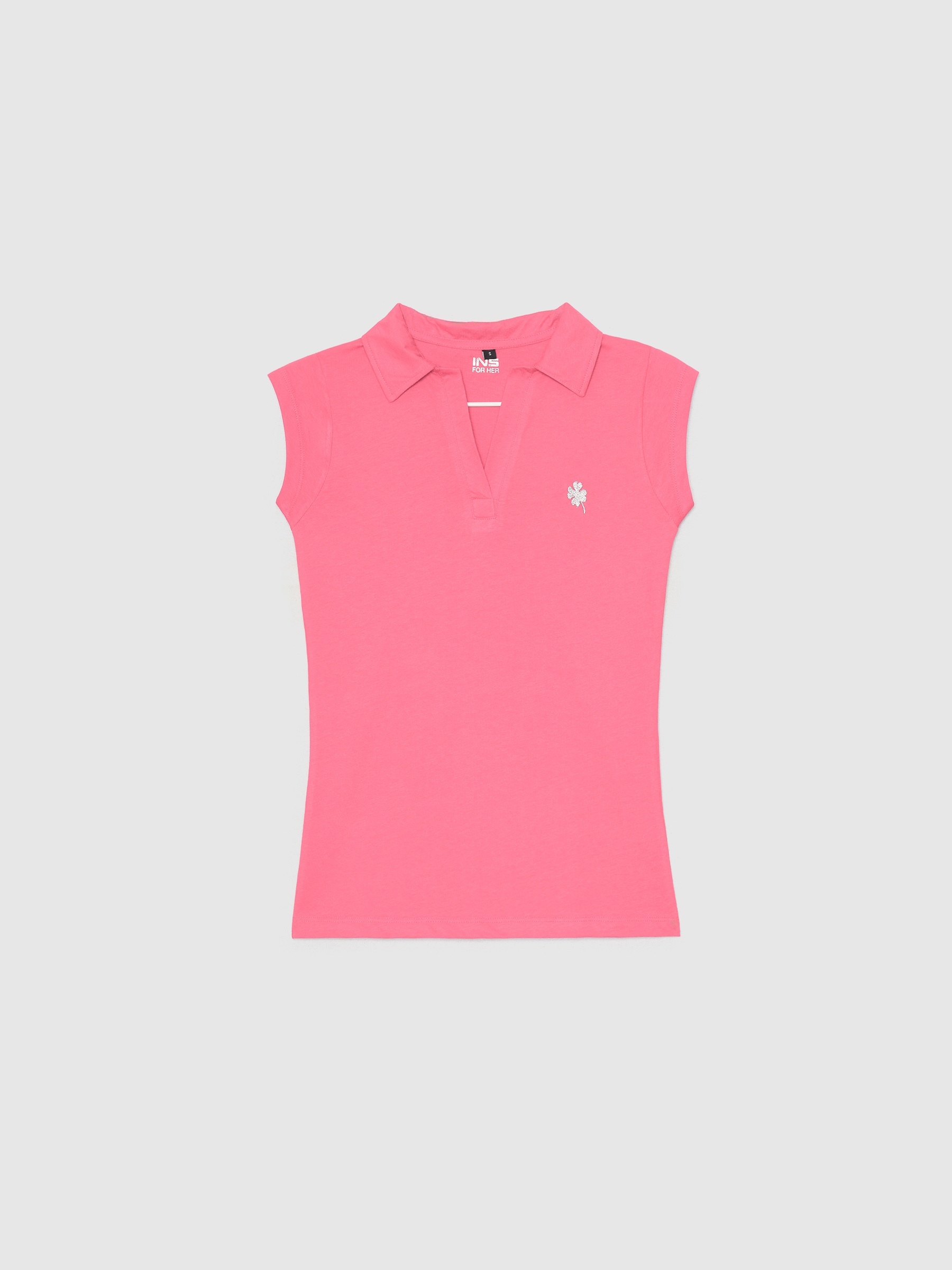 Camiseta polo bordado coral vista media frontal